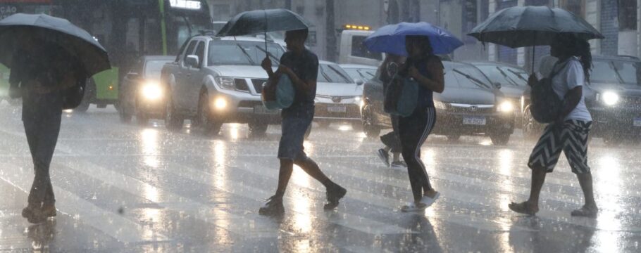 Temperaturas despencam em São Paulo: de 33 °C no domingo para 10 °C durante a semana