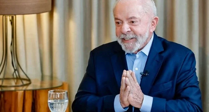Lula confirma reunião entre Brasil e Estados Unidos para negociar tarifas nesta quinta (16)