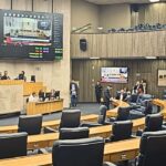 Câmara aprova regulamentação de motos por app em São Paulo sob críticas de empresas