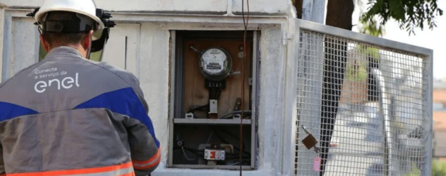 Enel São Paulo paga só 8% das multas aplicadas por falhas no fornecimento, diz Aneel