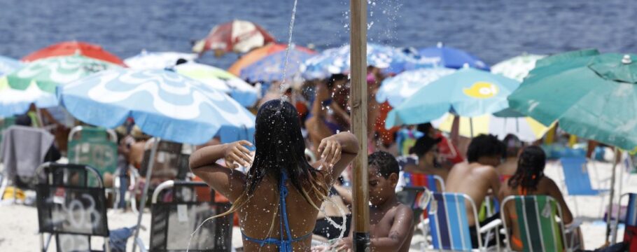 Natal no Brasil terá calor intenso e risco de temporais em várias regiões