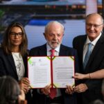 Lula veta integralmente PL que reduziria penas de Bolsonaro e condenados pelo 8 de janeiro