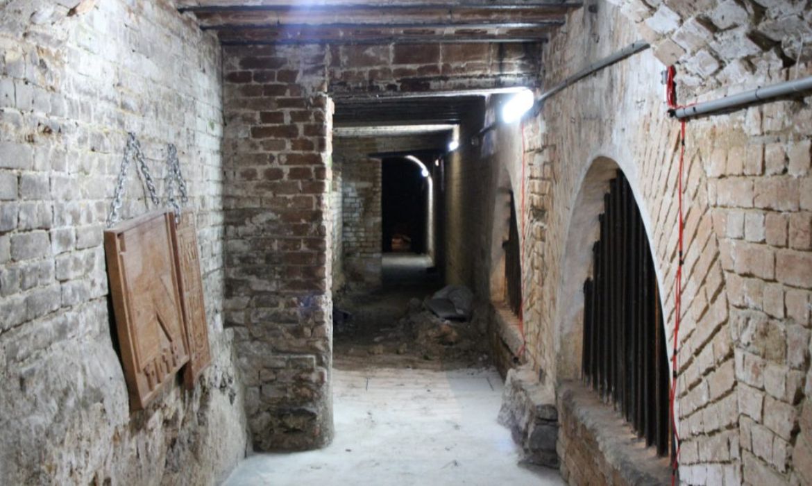 Tnel da Rota vira museu e abre histria militar de So Paulo ao pblico