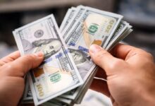 Dólar cai e bolsa sobe após sinal de redução de tensões no Oriente Médio