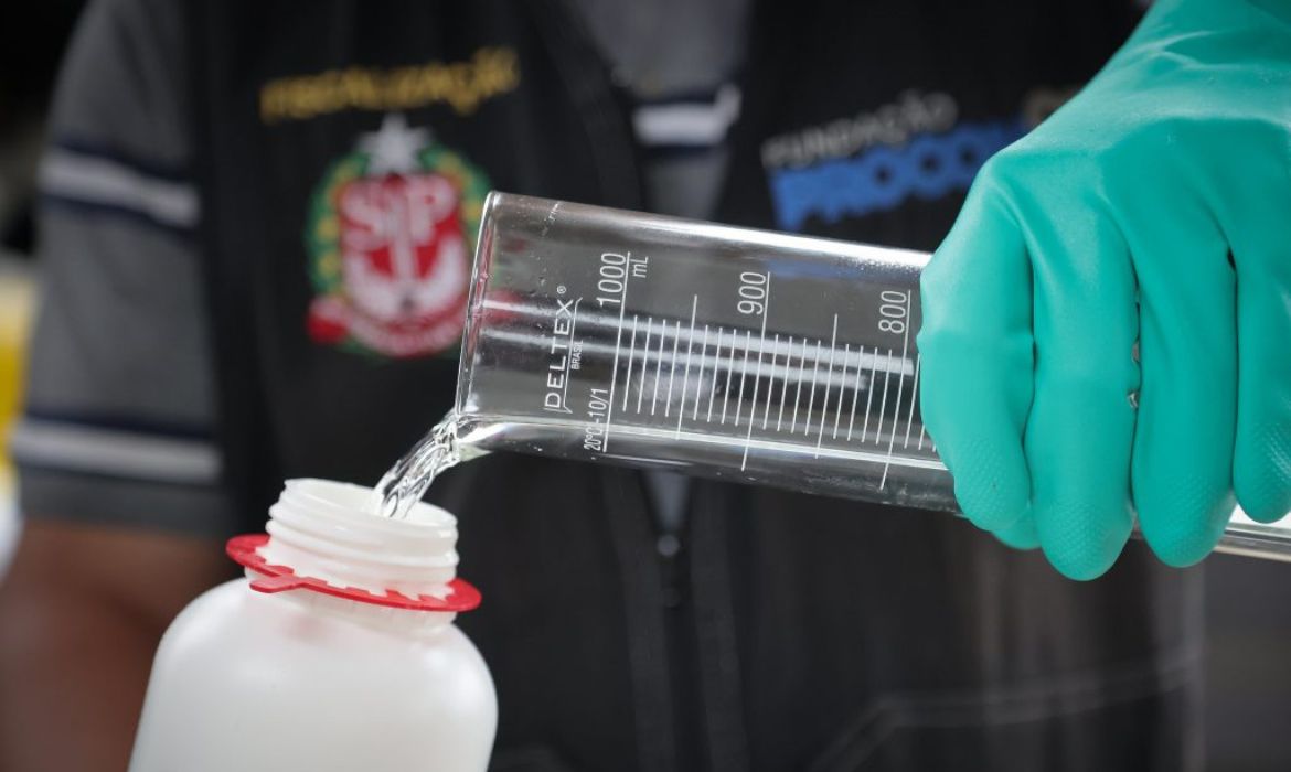 Operao interdita posto irregular e lacra bombas de combustvel em So Paulo