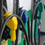 Petrobras diz que operações seguem seguras, mas mercado vê possível alta nos preços dos combustíveis