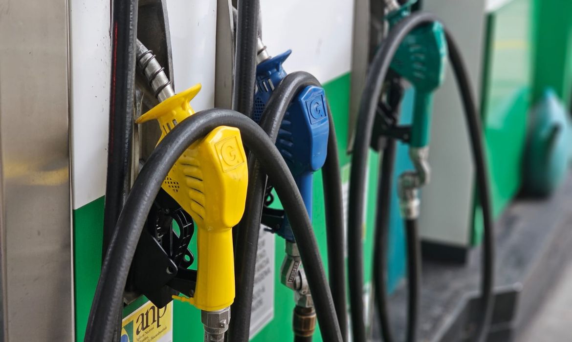 Petrobras diz que operaes seguem seguras mas mercado v possvel alta nos preos dos combustveis