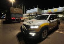 Polícia Rodoviária apreende 422 kg de pasta base de cocaína na Castello Branco, em Porangaba