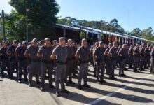 Tarcísio propõe aumento de 10% e novos planos de carreira de policiais em SP