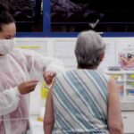 Campanha de vacinação contra gripe é reforçada em São Paulo com chegada do outono