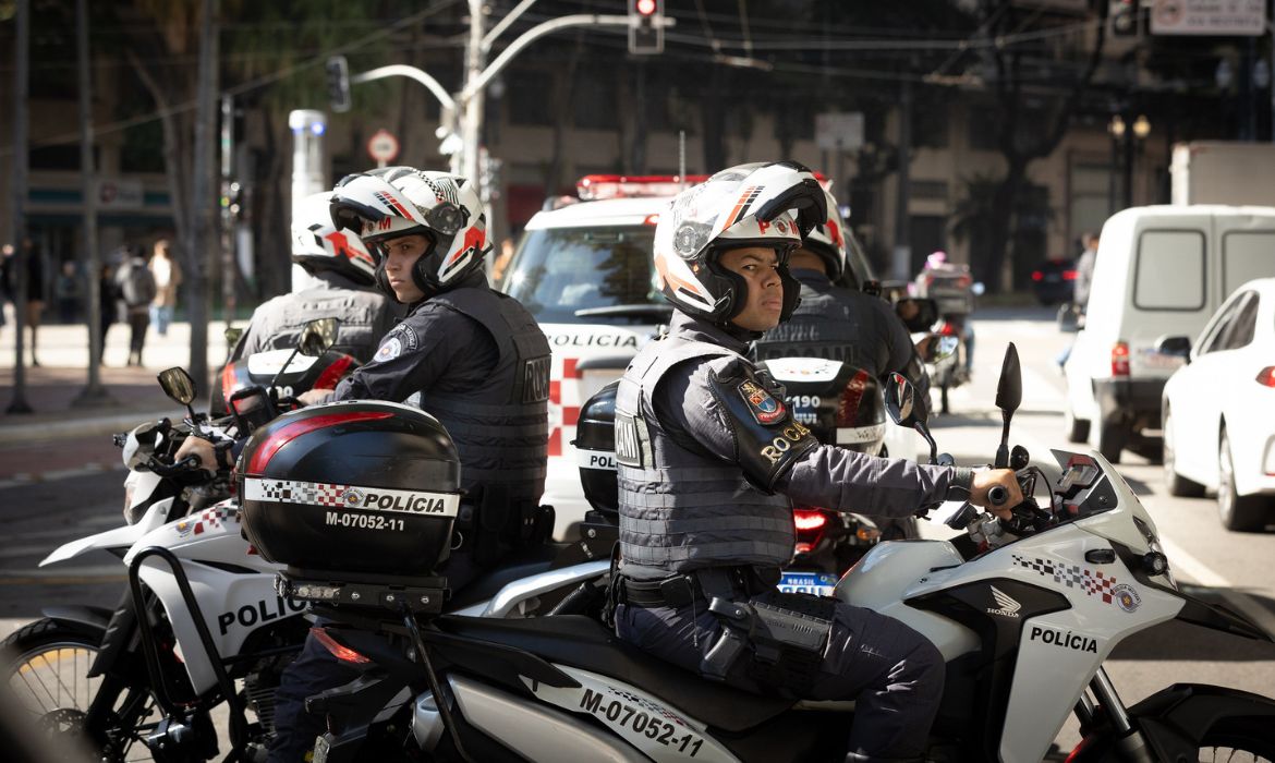 Operação da PM prende 18 suspeitos em São Paulo e captura foragidos da Justiça