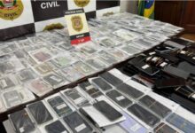Polícia devolve 383 celulares roubados e furtados em São Paulo