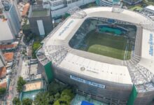Dois homens são presos com 135 cartões bancários perto do Allianz Parque durante show de Djavan