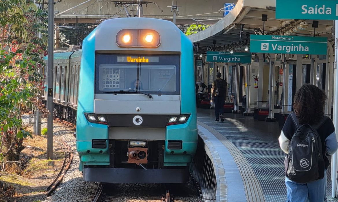 Furtos de cabos disparam no Metrô de SP e expõem vulnerabilidades no sistema