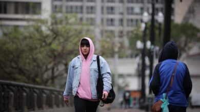 Massa de ar frio mantém tempo firme e derruba temperaturas em São Paulo nesta terça-feira