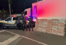 PM apreende 1,5 tonelada de maconha na Rodovia Raposo Tavares, em São Paulo