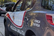Polícia prende dupla suspeita de cometer roubos a pedestres em Guarulhos