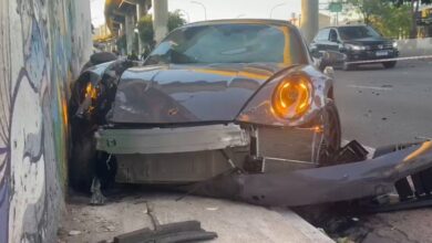Motorista de Porsche se envolve em acidente com motos e carros na Zona Sul de São Paulo