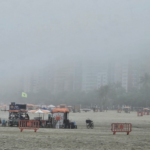 Nevoeiro encobre área portuária e travessia de balsas no litoral de São Paulo