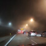Operação Feriado: Saída para o Litoral Sul registra fluxo tranquilo, mas exige atenção com neblina na serra