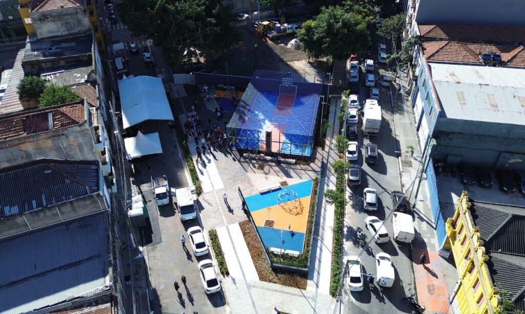 Praça do Triunfo, na Rua dos Protestantes, no centro de São Paulo