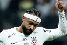 Corinthians encerra contrato de Memphis Depay após desistir de renovação