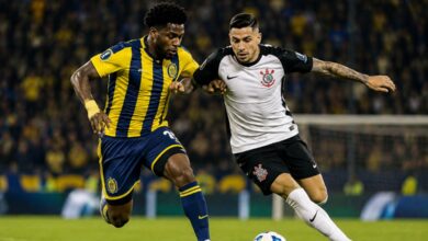 Corinthians segura Rosario Central com dez e decide vaga em casa na Libertadores