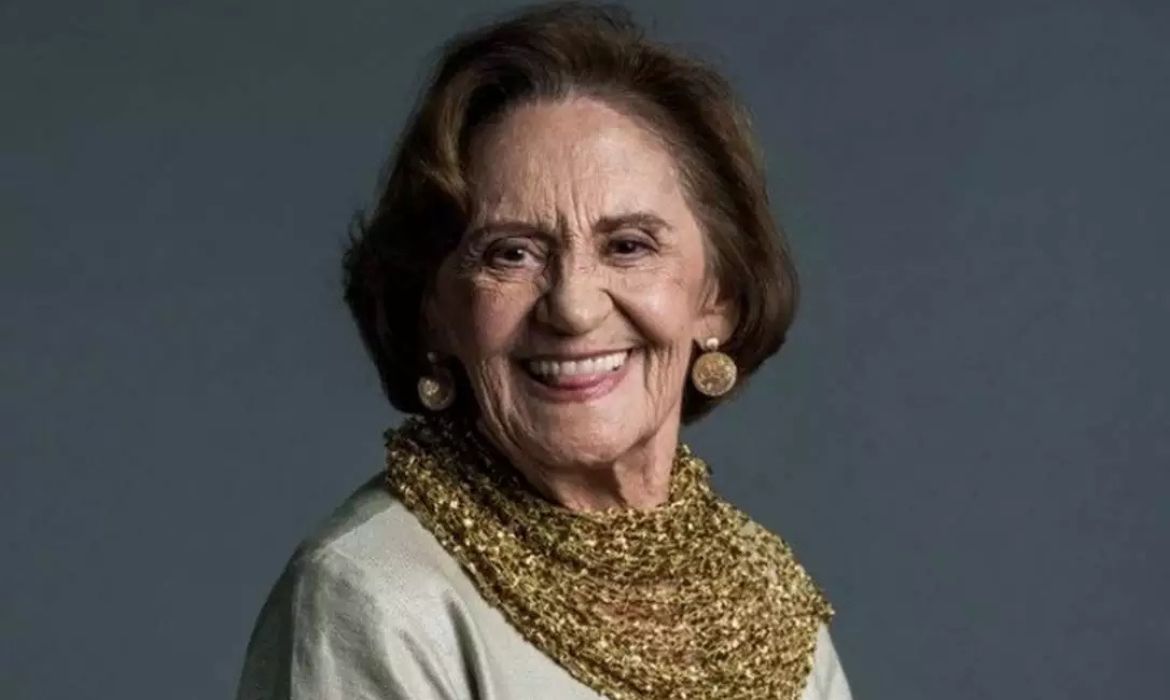 Laura Cardoso morre aos 98 anos e deixa legado de oito décadas na dramaturgia