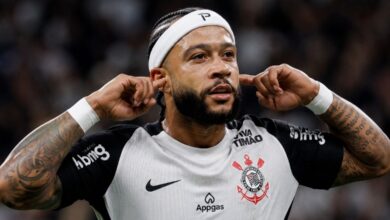 Memphis Depay recebe aval do Cori para renovar com Corinthians
