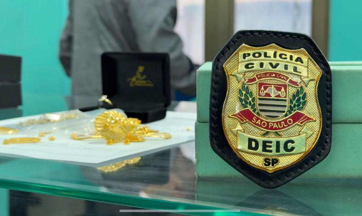 Operação do Deic apreende R$ 1,5 milhão em ouro e joias em São Paulo