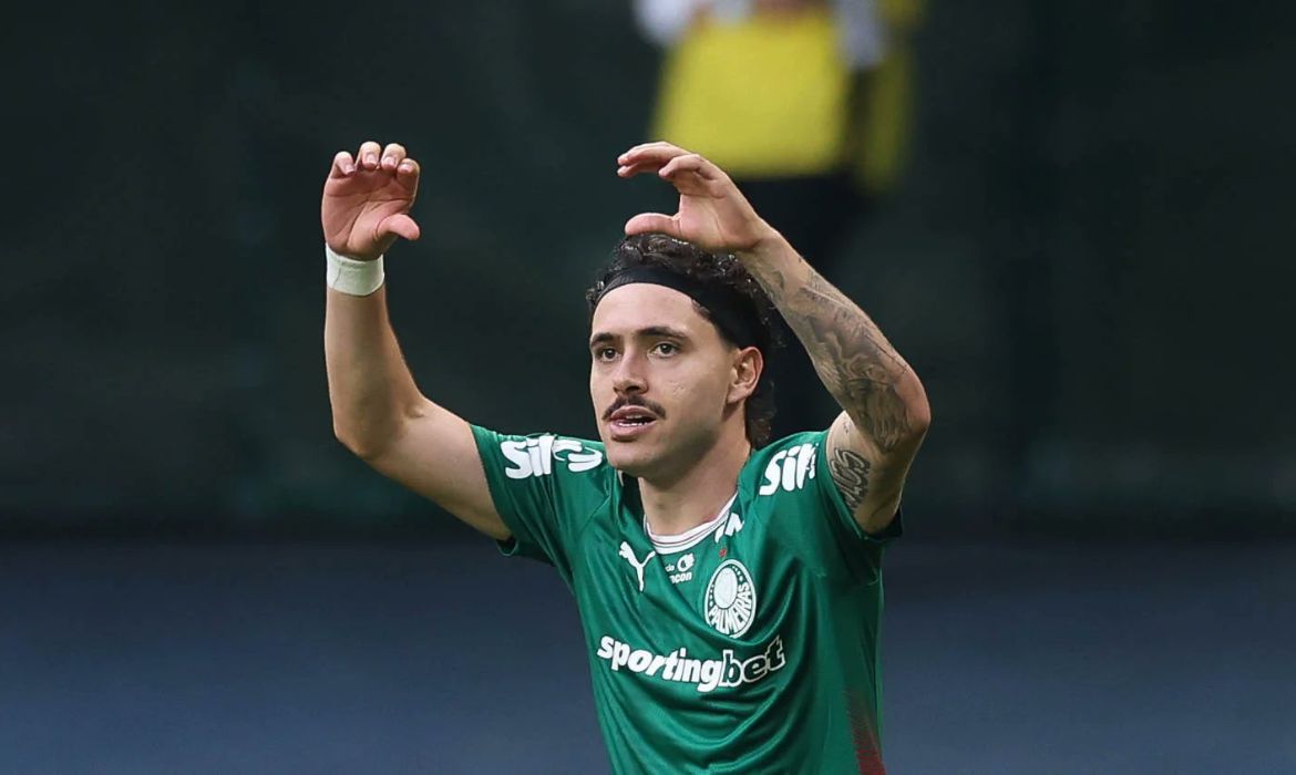 Palmeiras goleia o Fortaleza e abre larga vantagem nas oitavas da Copa do Brasil