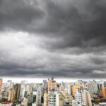 São Paulo entra em alerta para ventos de até 100 km/h; Defesa Civil ativa Gabinete de Crise