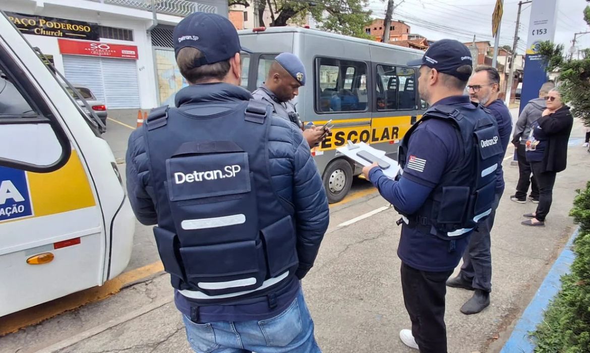 Detran-SP abre concurso com 145 vagas para Agente Estadual de Trnsito