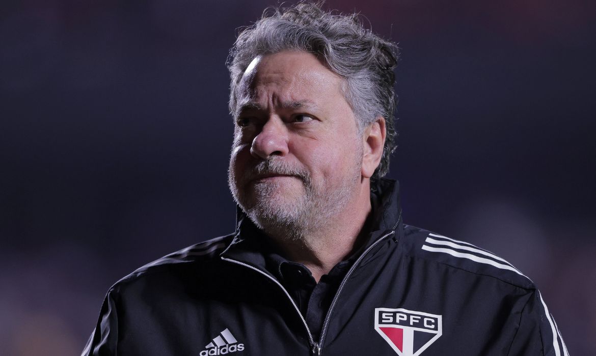 São Paulo vota expulsão de Julio Casares nesta quinta; entenda o caso