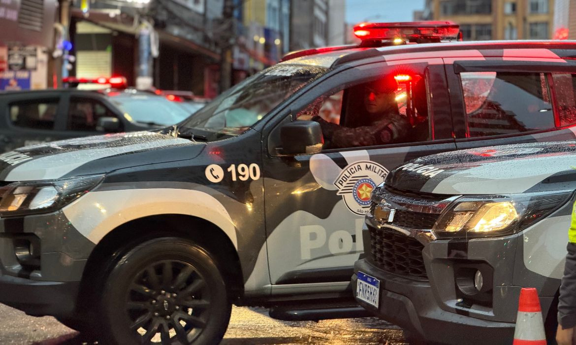 Operao Frankmobile mobiliza 17 mil agentes e mira rede de celulares roubados em SP