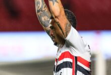 São Paulo vence Atlético-MG, sobe na tabela e respira no Brasileirão