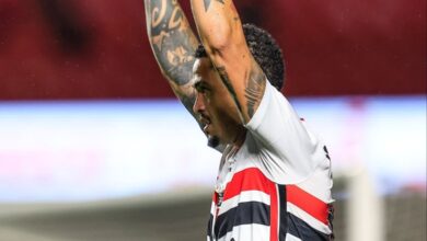 São Paulo vence Atlético-MG, sobe na tabela e respira no Brasileirão