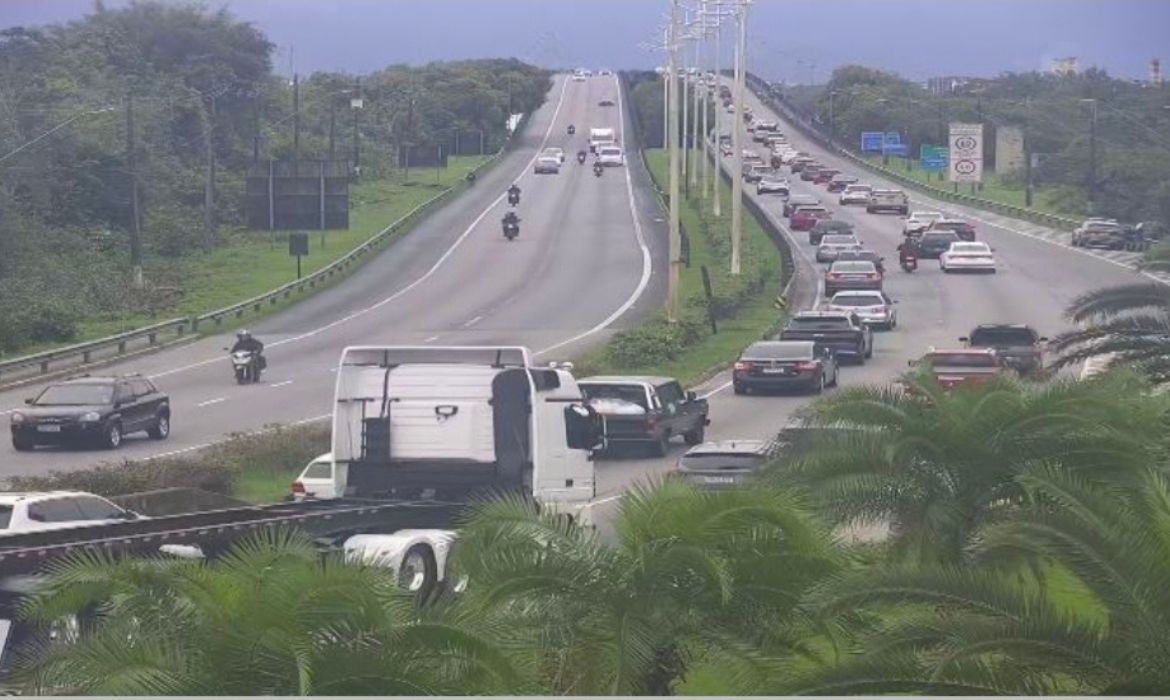 Volta do feriado deve ter trnsito intenso na Anchieta-Imigrantes veja quando viajar