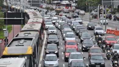 Trânsito em São Paulo tem lentidão nesta manhã; veja situação por região