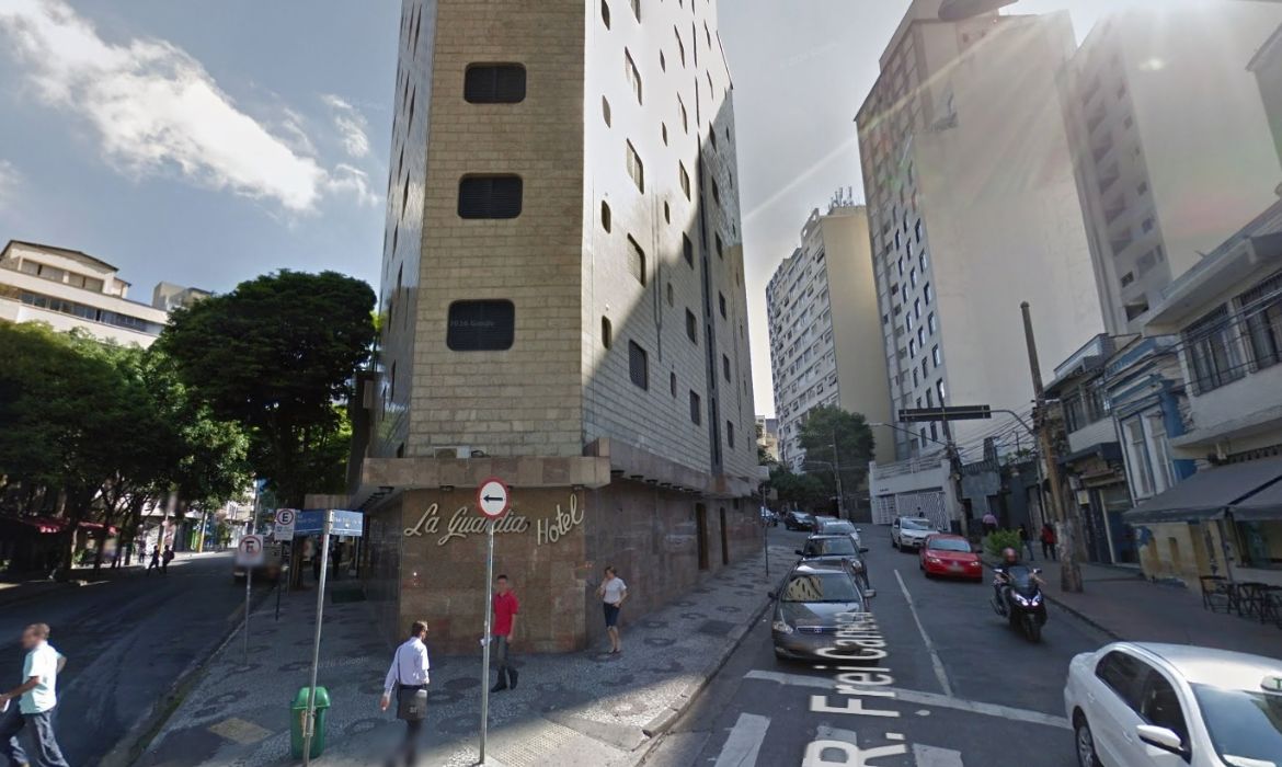 Grupo invade prédio na Frei Caneca e mobiliza PM no centro de São Paulo