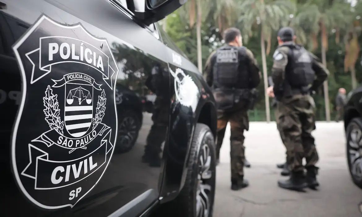 Polícia prende 3 em operação contra bets ilegais em São Paulo