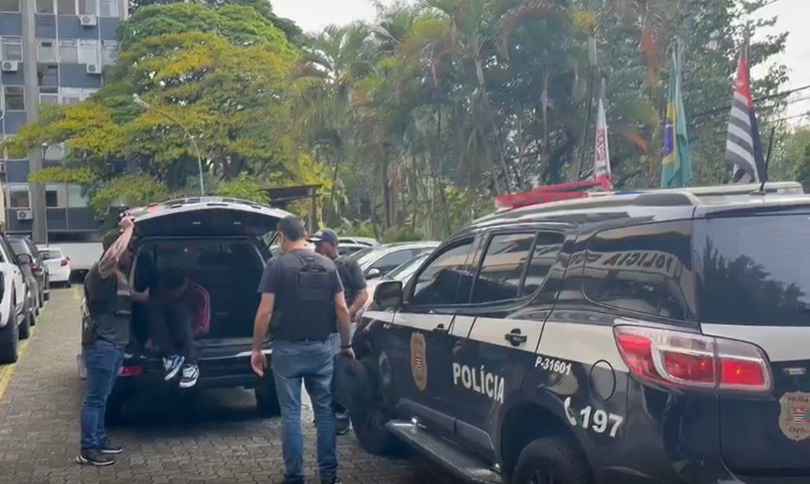 Polícia prende suspeito de roubar influenciadora no Ipiranga, em São Paulo