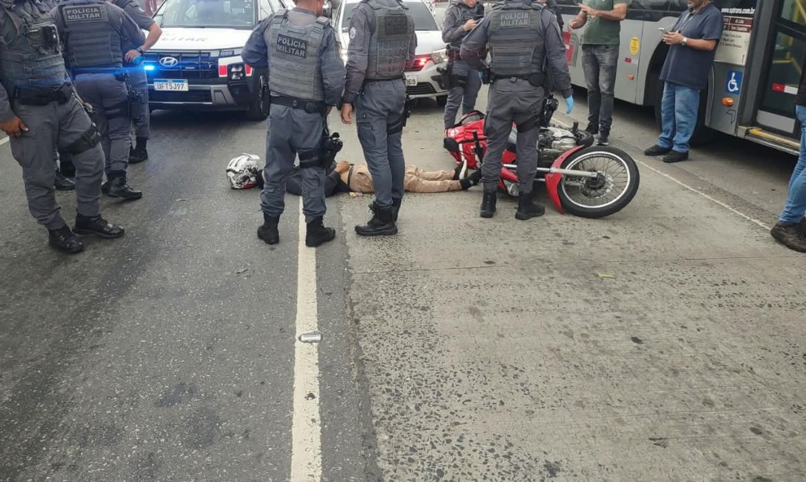 Tentativa de roubo termina com vtima e criminoso mortos no Capo Redondo